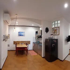 la-g-apartment-genoa.hotelitalianriviera.com/